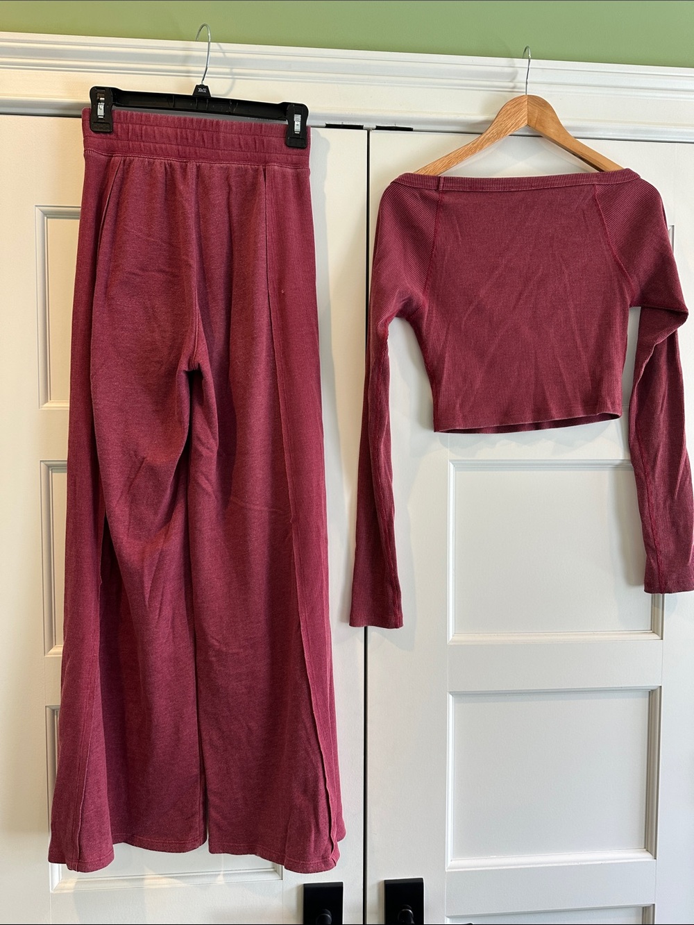 Free Peoplr Women’s Burgundy Set  -  cropped top and wide leg pants - Picture 4 of 5